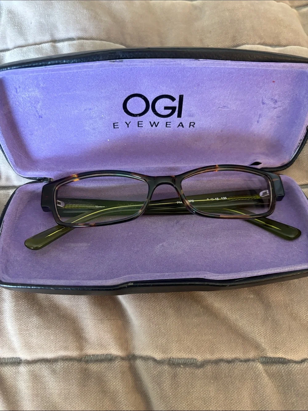 OGI Eyewear Rectangular Glasses in Olive Green/Tortoise